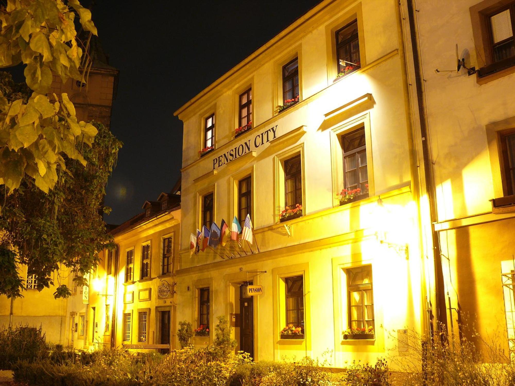 Pension City Hotel Plzen Exterior photo